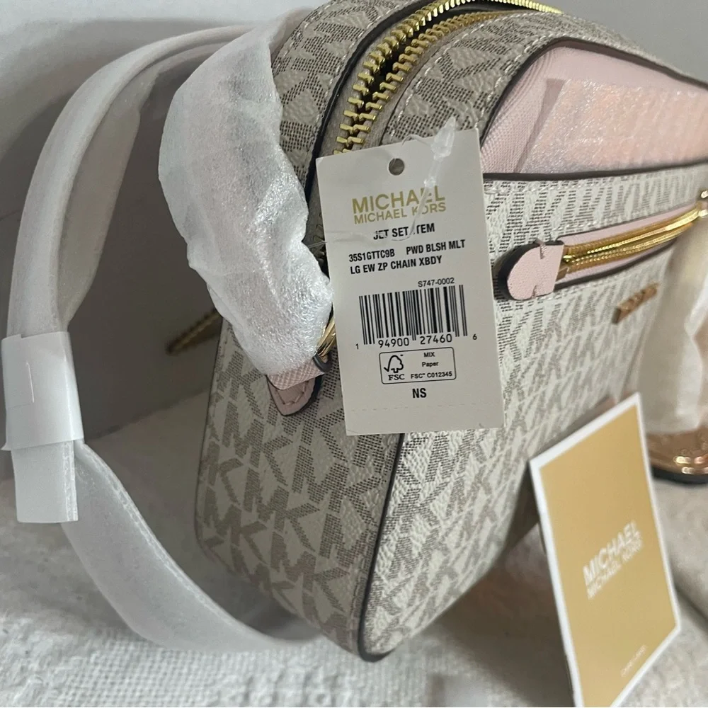Michael Kors Pink and Cream Jet Set Crossbody Bag- NWT‎ ••